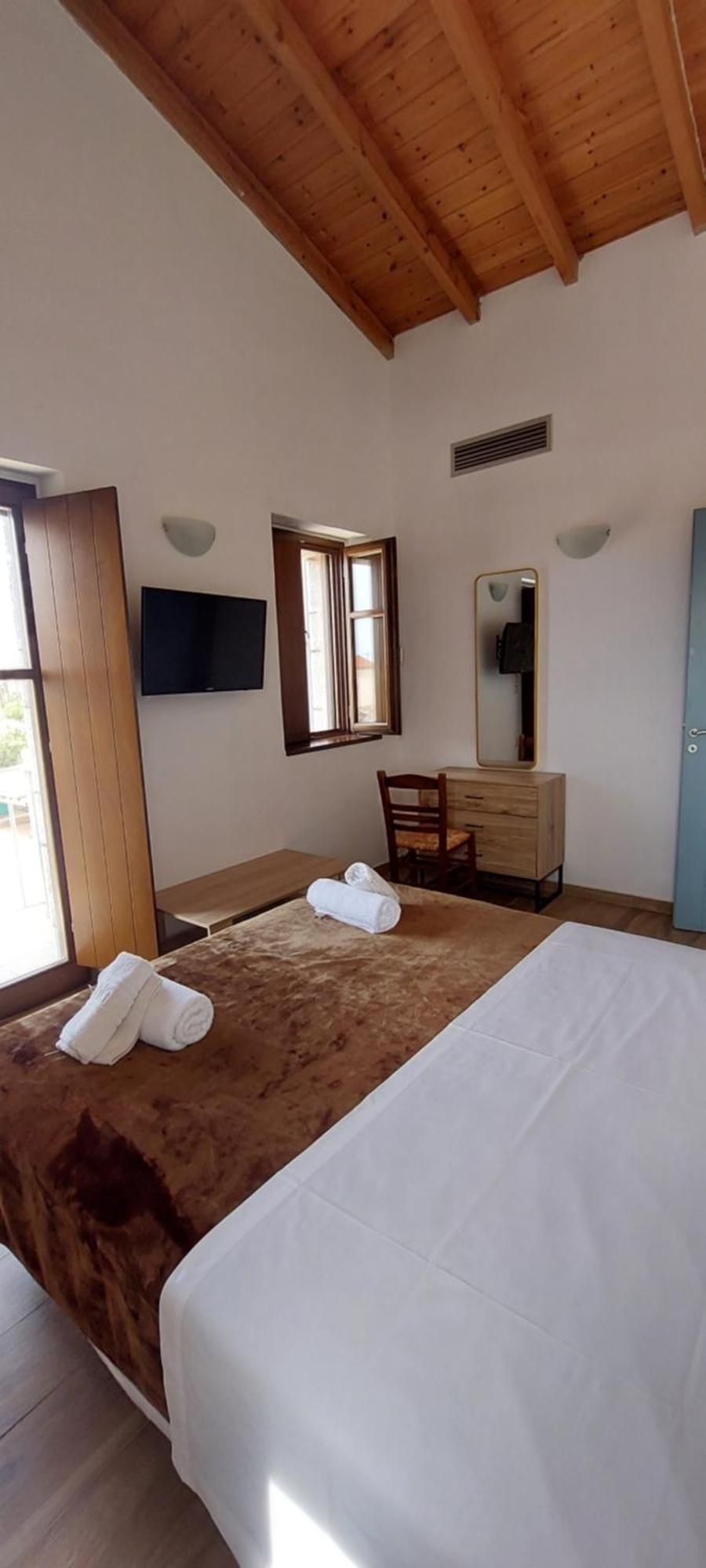 Koukouri Suites Areopoli Exterior photo
